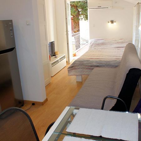 Apartment Studio Olga Novi Vinodolski Exteriör bild